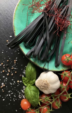 Tagliatelle al nero seppia